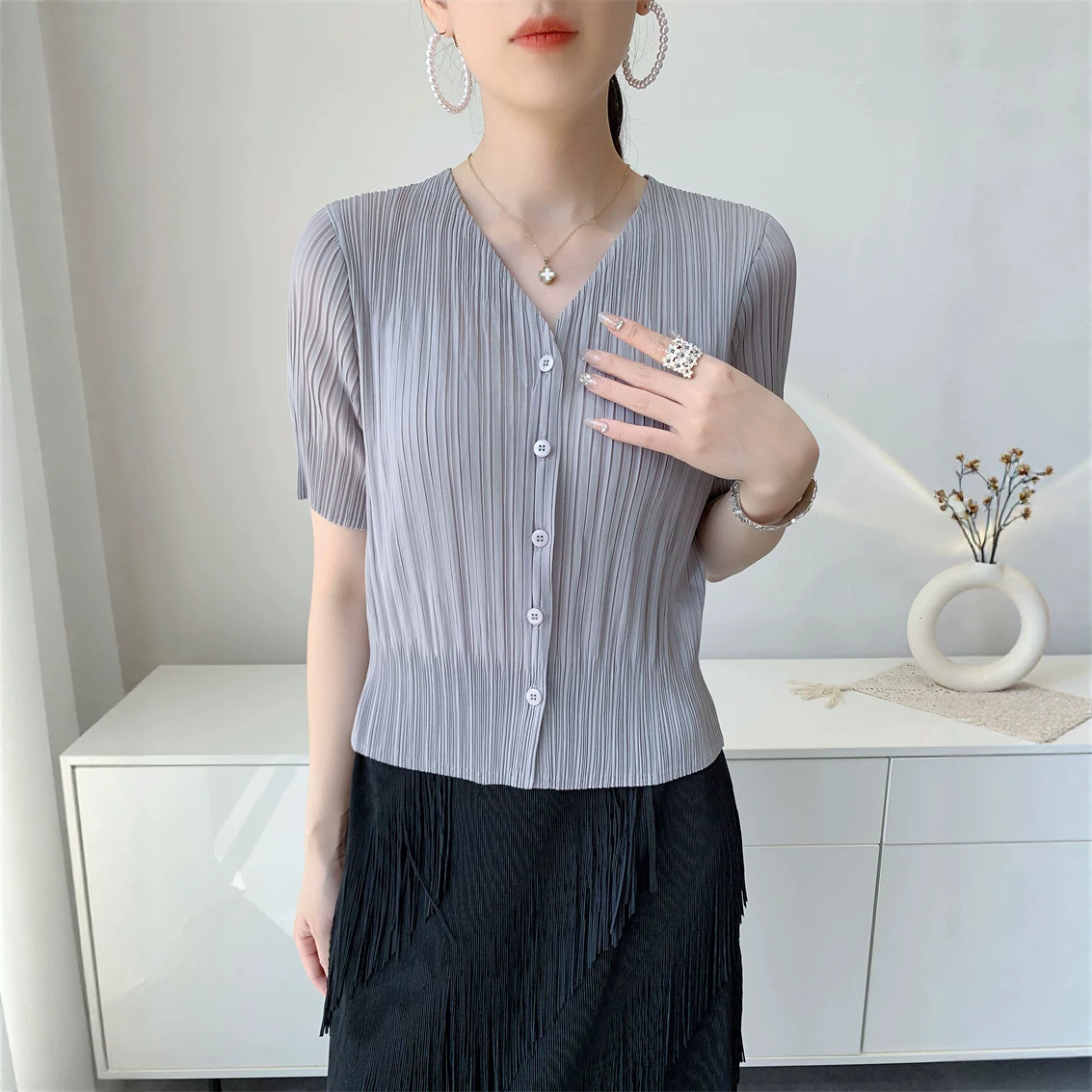 Mens Fashion Jumpers - Miyake Pleated Women's Casual Top 2026